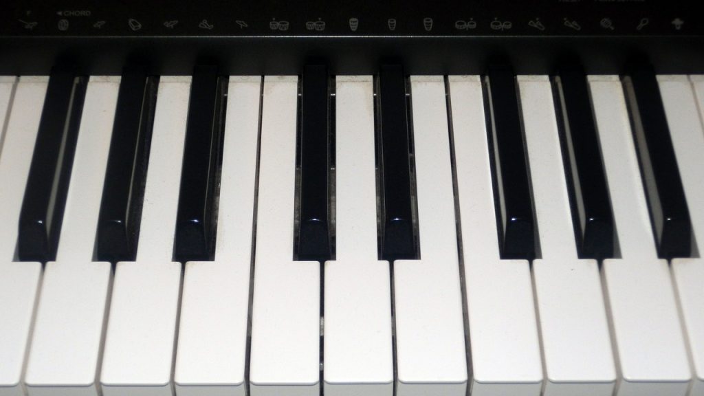 ピアノ4